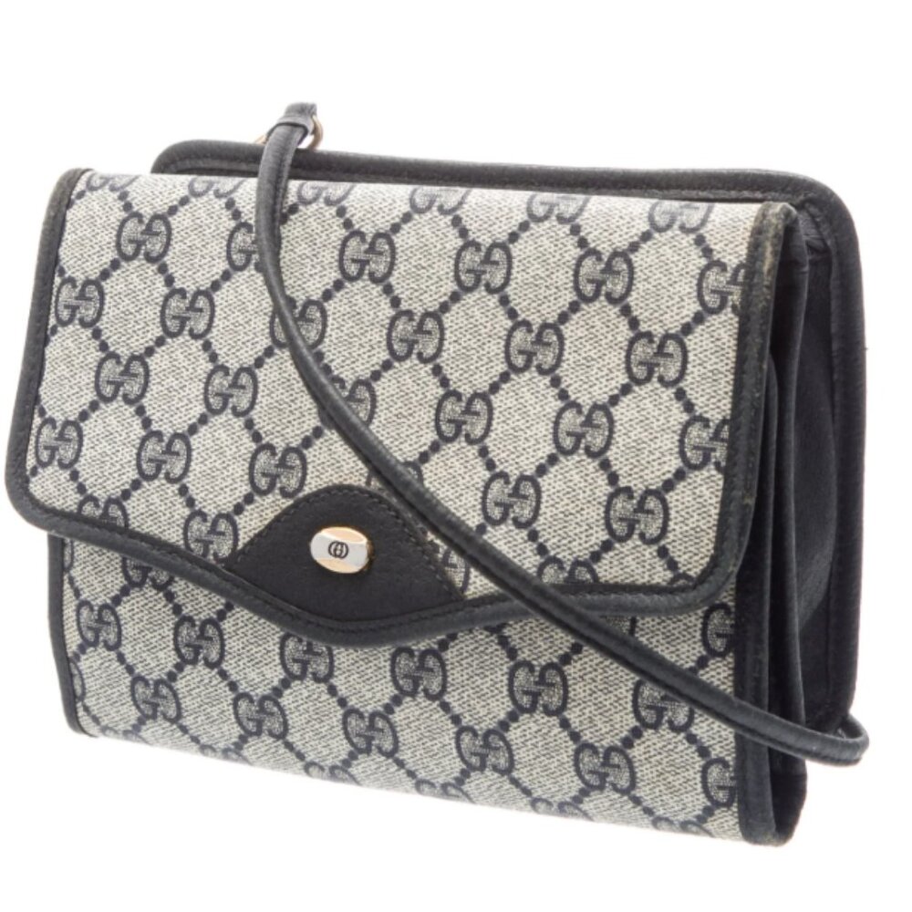 100% Authentic Gucci GG Supreme Crossbody Bag -